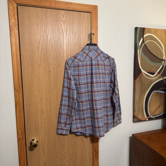 Penguin by Munsingwear Large w/Checked Print Long Sleeve Button-Front Shirt - Picture 2 of 4